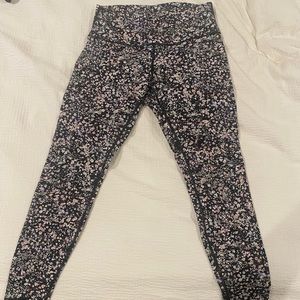 Lululemon full length patterned leggings